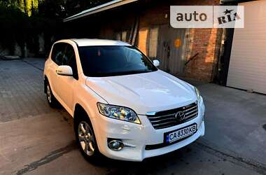 Внедорожник / Кроссовер Toyota RAV4 2011 в Умани