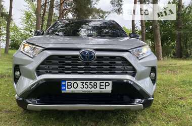 Позашляховик / Кросовер Toyota RAV4 2019 в Бучачі