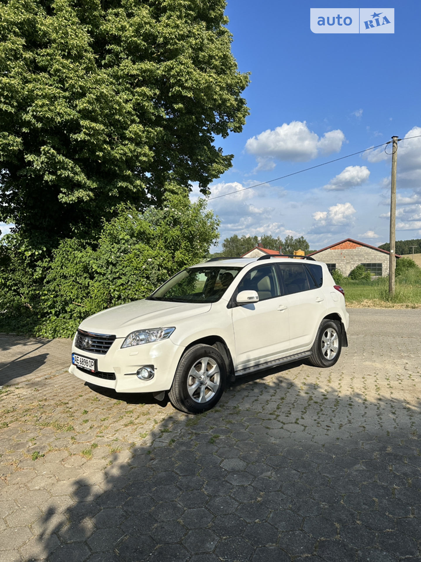 2011 Toyota RAV 4 - мініатюра 2