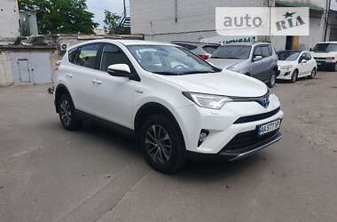 Внедорожник / Кроссовер Toyota RAV4 2018 в Киеве