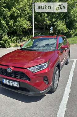 Toyota RAV4 2021