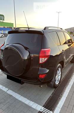 Внедорожник / Кроссовер Toyota RAV4 2008 в Виннице