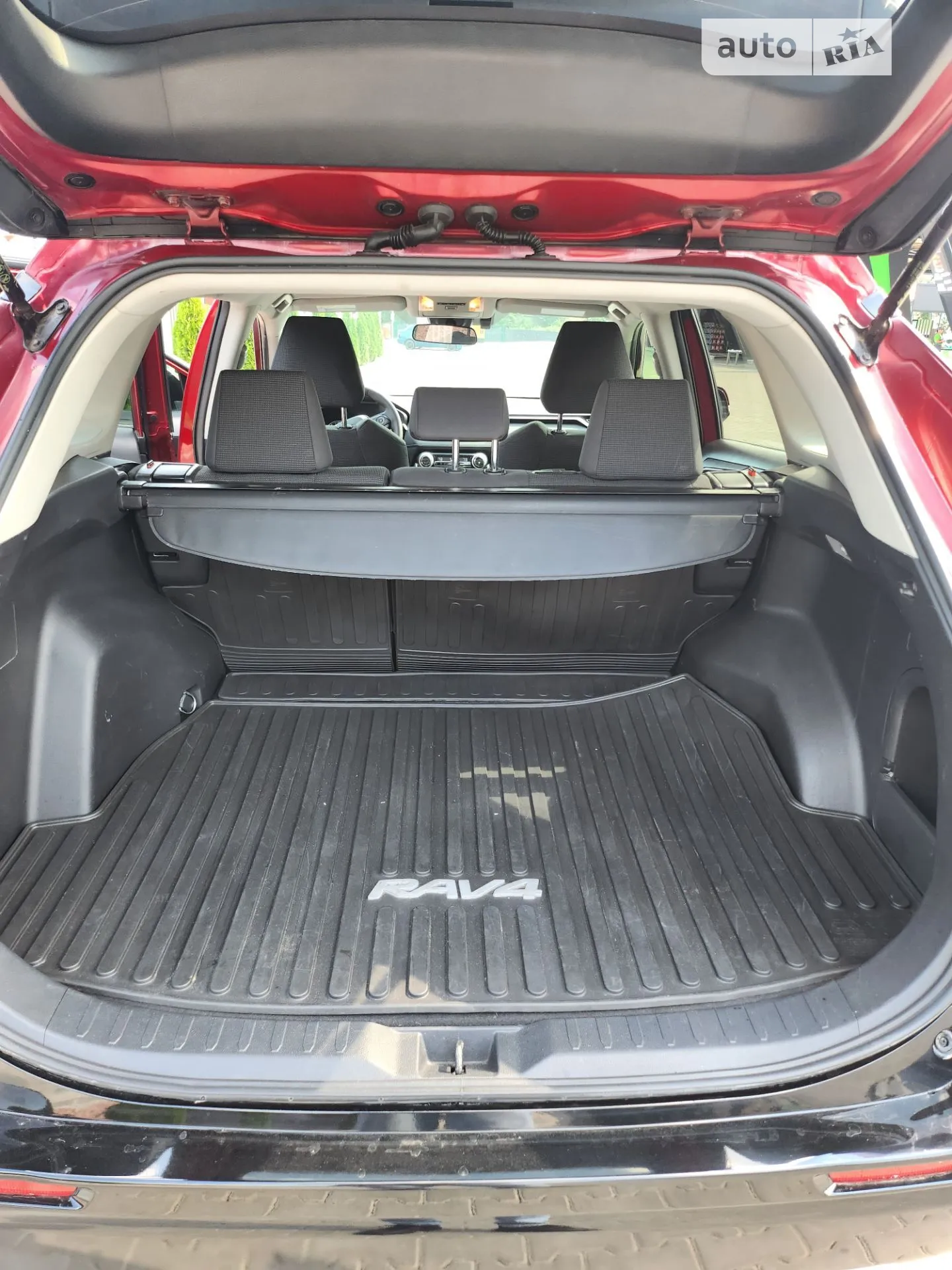 2019 Toyota RAV 4 - мініатюра 24