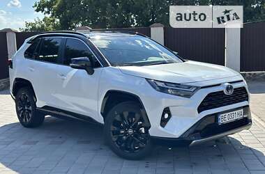 Toyota RAV4 2023