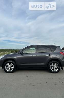 Toyota RAV4 2009