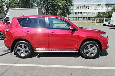 Внедорожник / Кроссовер Toyota RAV4 2012 в Киеве