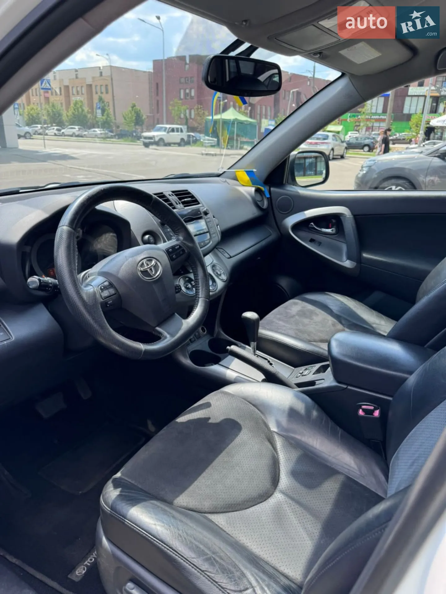 2010 Toyota RAV 4 - мініатюра 6