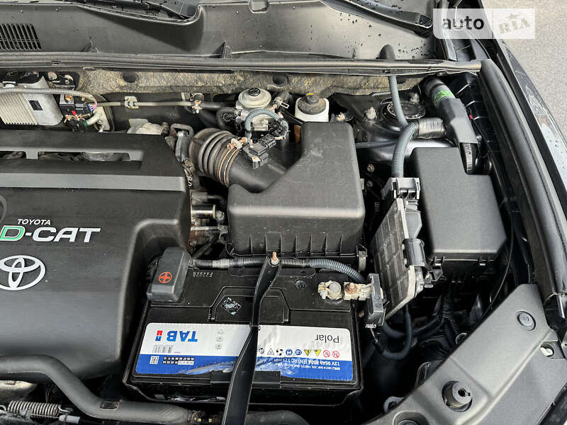 Внедорожник / Кроссовер Toyota RAV4 2011 в Виннице