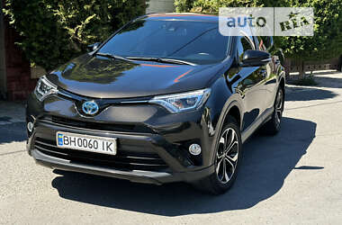 Внедорожник / Кроссовер Toyota RAV4 2016 в Одессе