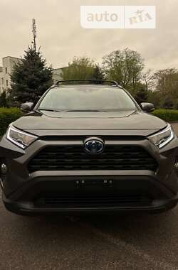 Toyota RAV4 2021