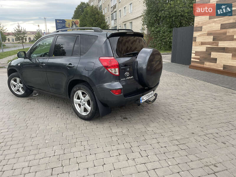 Позашляховик / Кросовер Toyota RAV4 2007 в Володимирі