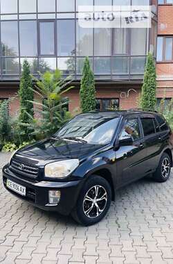 Внедорожник / Кроссовер Toyota RAV4 2003 в Черновцах