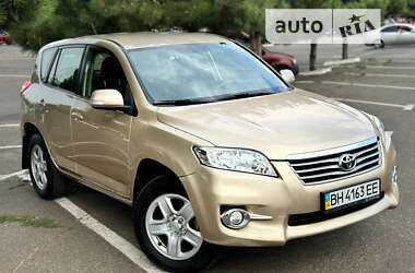 Внедорожник / Кроссовер Toyota RAV4 2012 в Одессе