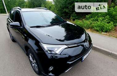 Позашляховик / Кросовер Toyota RAV4 2016 в Києві