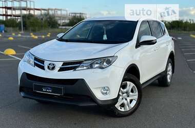 Внедорожник / Кроссовер Toyota RAV4 2013 в Киеве