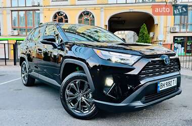 Внедорожник / Кроссовер Toyota RAV4 2023 в Одессе