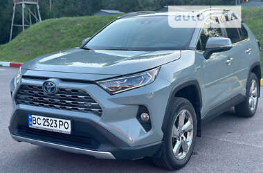 Позашляховик / Кросовер Toyota RAV4 2021 в Львові