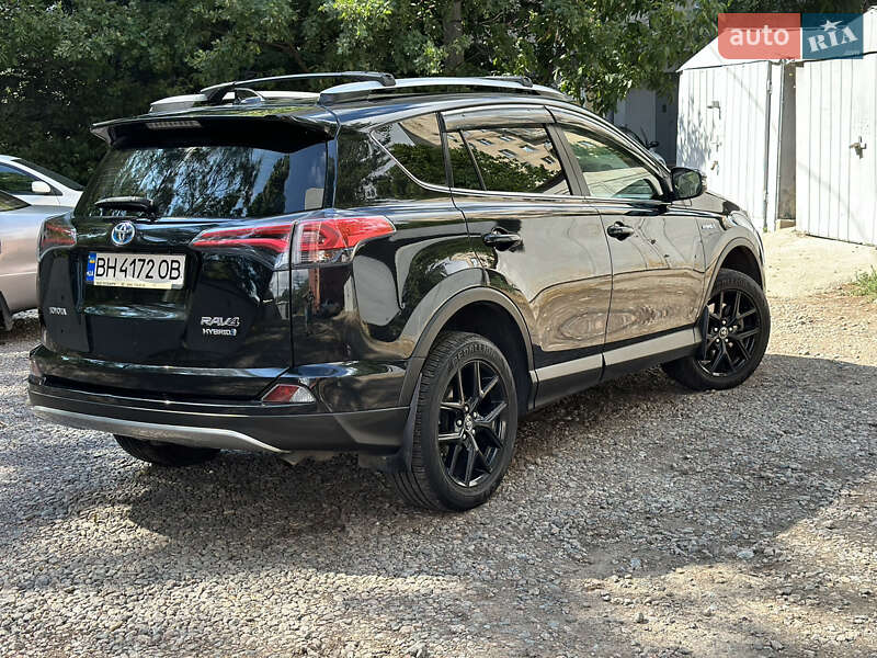 Позашляховик / Кросовер Toyota RAV4 2017 в Одесі