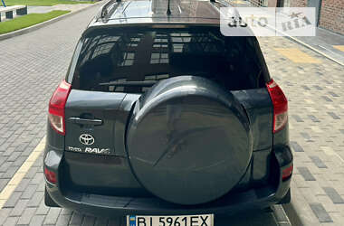 Внедорожник / Кроссовер Toyota RAV4 2008 в Полтаве