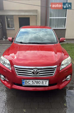 Toyota RAV4 2012