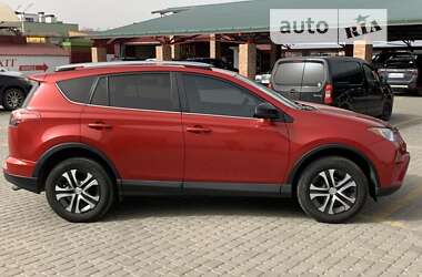 Внедорожник / Кроссовер Toyota RAV4 2016 в Львове