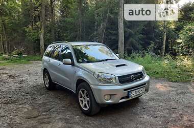 Позашляховик / Кросовер Toyota RAV4 2004 в Львові