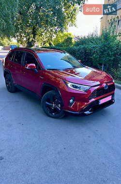 Toyota RAV4 2021