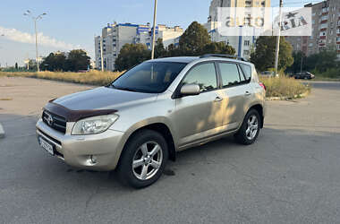 Позашляховик / Кросовер Toyota RAV4 2006 в Чернігові