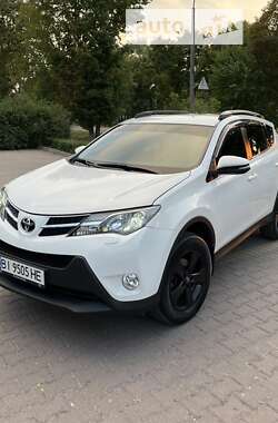 Внедорожник / Кроссовер Toyota RAV4 2014 в Миргороде