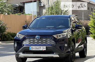 Внедорожник / Кроссовер Toyota RAV4 2021 в Одессе