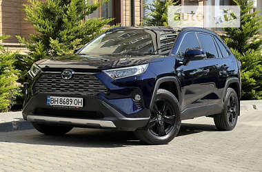 Внедорожник / Кроссовер Toyota RAV4 2021 в Одессе