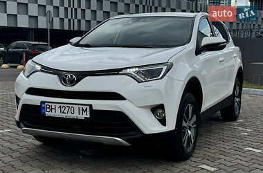 Внедорожник / Кроссовер Toyota RAV4 2016 в Одессе