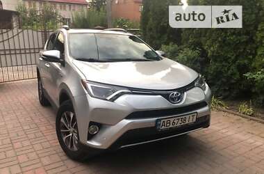 Позашляховик / Кросовер Toyota RAV4 2016 в Вінниці