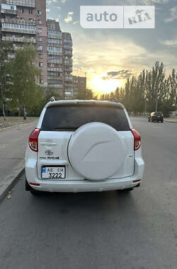 Внедорожник / Кроссовер Toyota RAV4 2006 в Днепре