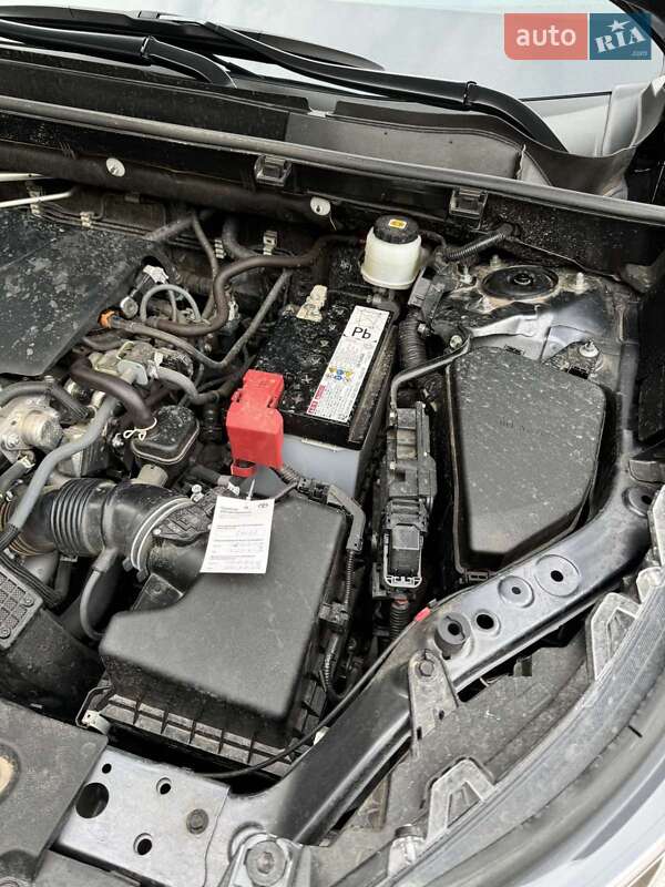 Внедорожник / Кроссовер Toyota RAV4 2021 в Сумах