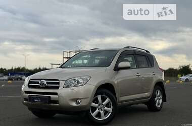 Внедорожник / Кроссовер Toyota RAV4 2008 в Киеве