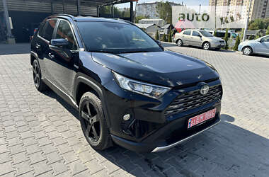 Позашляховик / Кросовер Toyota RAV4 2019 в Тернополі