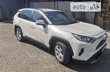 Позашляховик / Кросовер Toyota RAV4 2019 в Києві