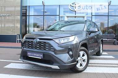 Позашляховик / Кросовер Toyota RAV4 2020 в Києві