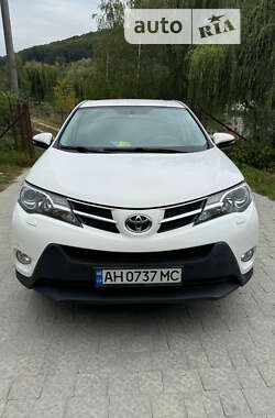 Внедорожник / Кроссовер Toyota RAV4 2014 в Львове