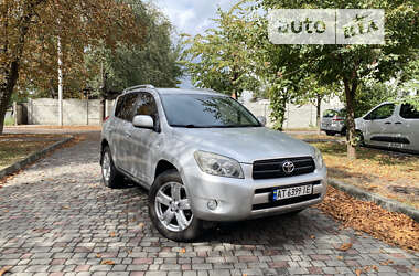 Позашляховик / Кросовер Toyota RAV4 2007 в Івано-Франківську