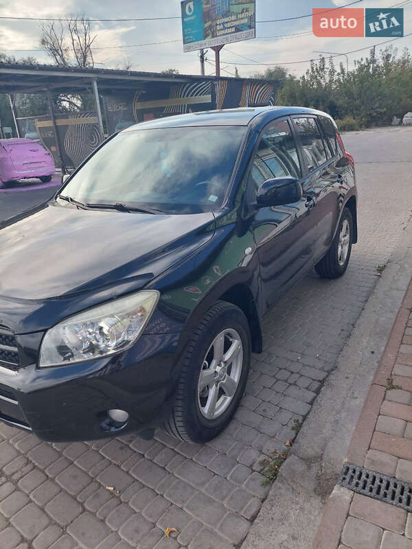Позашляховик / Кросовер Toyota RAV4 2007 в Ірпені