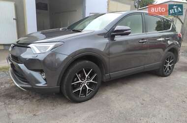 Внедорожник / Кроссовер Toyota RAV4 2015 в Измаиле