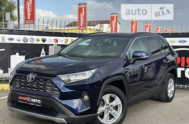 Позашляховик / Кросовер Toyota RAV4 2019 в Києві