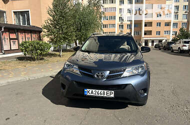 Внедорожник / Кроссовер Toyota RAV4 2013 в Софиевской Борщаговке