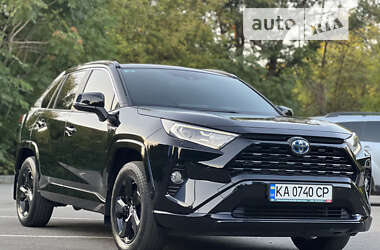 Внедорожник / Кроссовер Toyota RAV4 2020 в Днепре