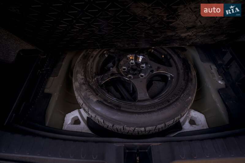 Внедорожник / Кроссовер Toyota RAV4 2020 в Чернигове