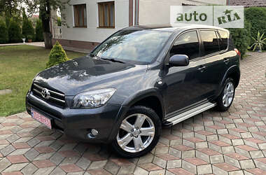 Внедорожник / Кроссовер Toyota RAV4 2006 в Коломые