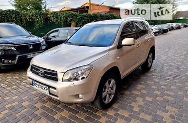 Позашляховик / Кросовер Toyota RAV4 2006 в Вінниці