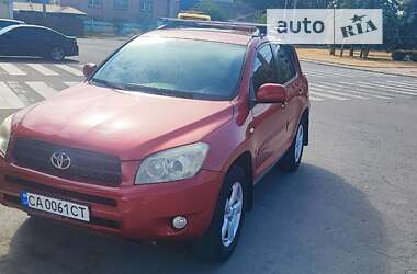 Внедорожник / Кроссовер Toyota RAV4 2007 в Черкассах